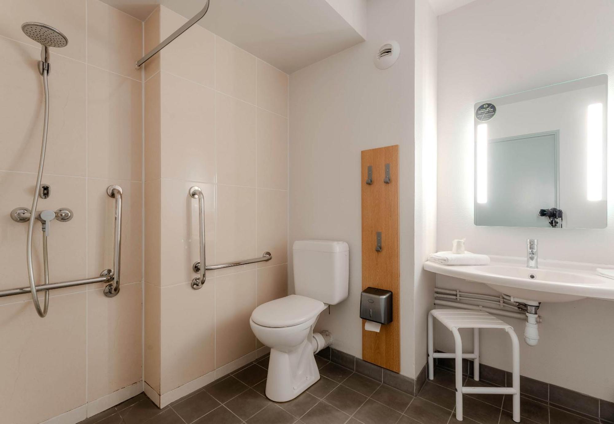 B&B Hotel Арас Екстер'єр фото