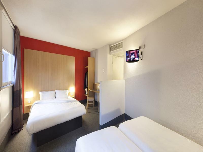 B&B Hotel Арас Екстер'єр фото