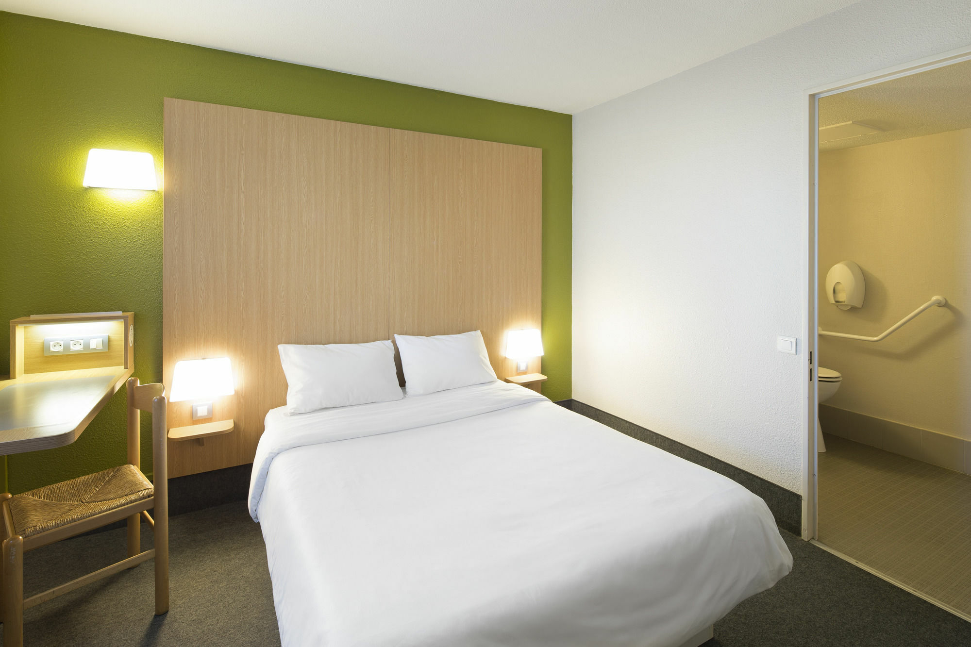 B&B Hotel Арас Екстер'єр фото